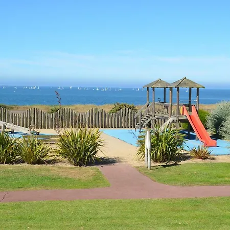 Appartement Avec Acces 2 Piscines